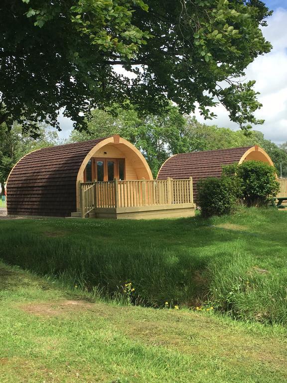 Campsie Glen Holiday Park Fintry Exterior photo